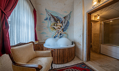 Deluxe Stone Room
